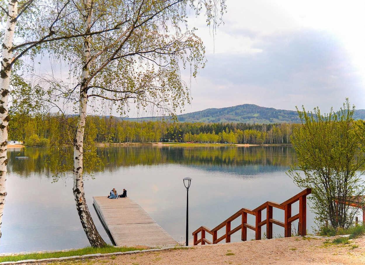 Wellness Penzion Kristyna - Acko Hradek nad Nisou Exterior photo
